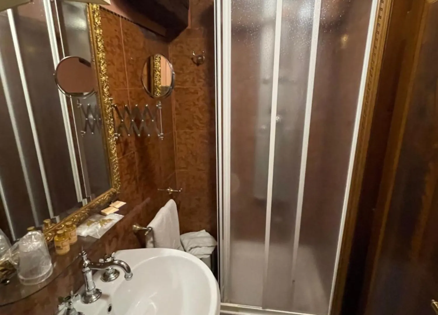 Hotel Corte Contarina Veneza 3*,